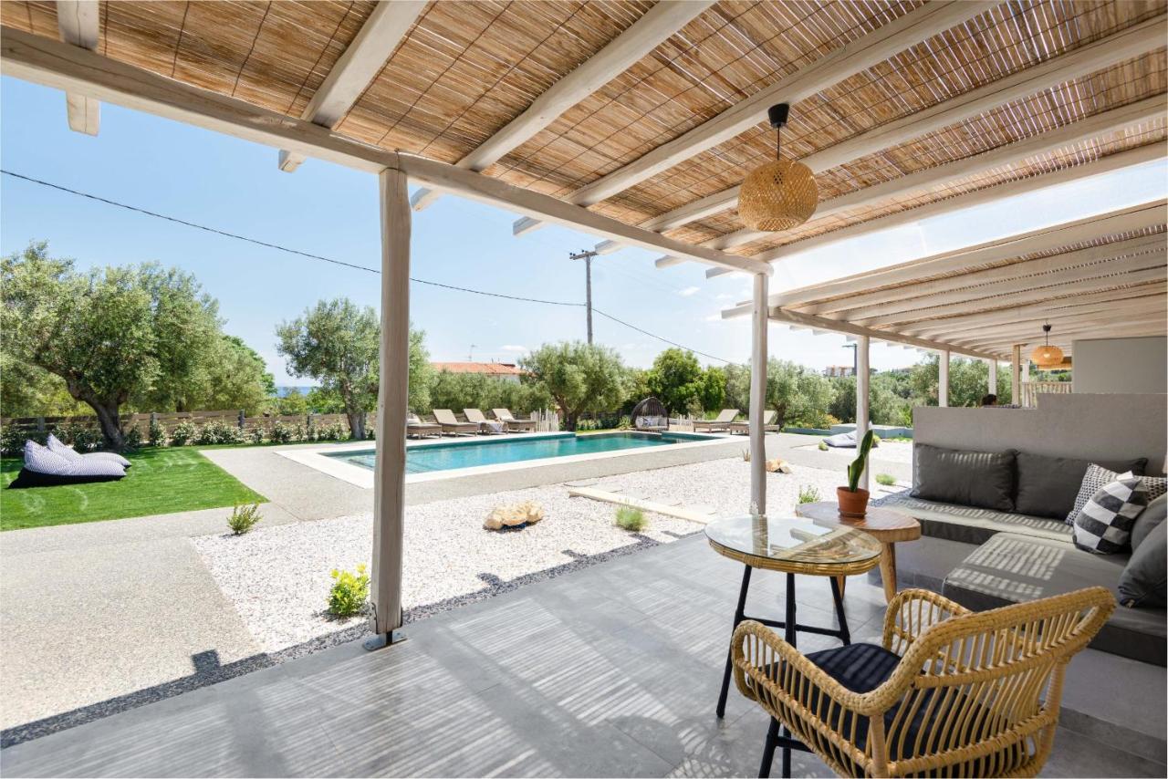 "Four Olives" Luxury Rooms, Afitos #Feelslikehome Afytos Exterior foto