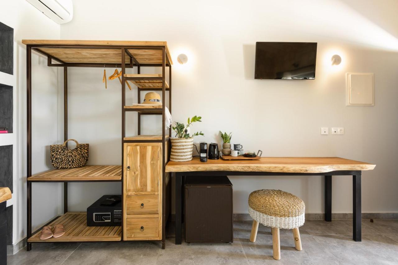 "Four Olives" Luxury Rooms, Afitos #Feelslikehome Afytos Exterior foto