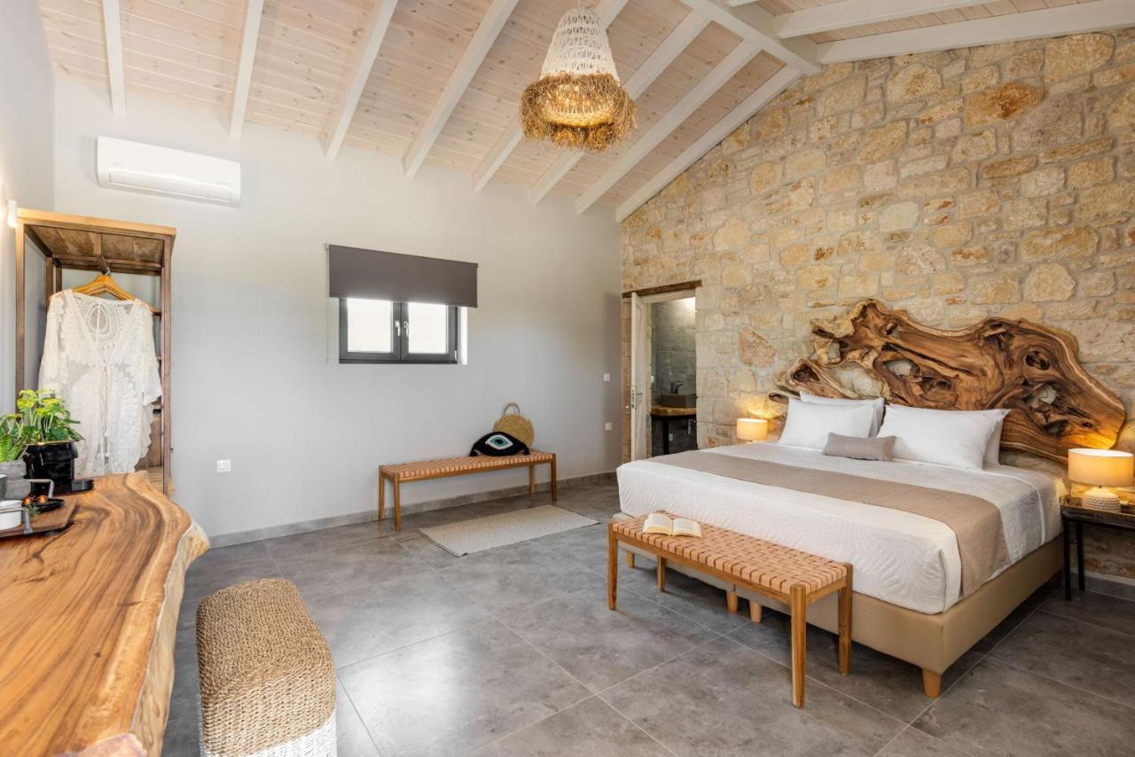 "Four Olives" Luxury Rooms, Afitos #Feelslikehome Afytos Exterior foto