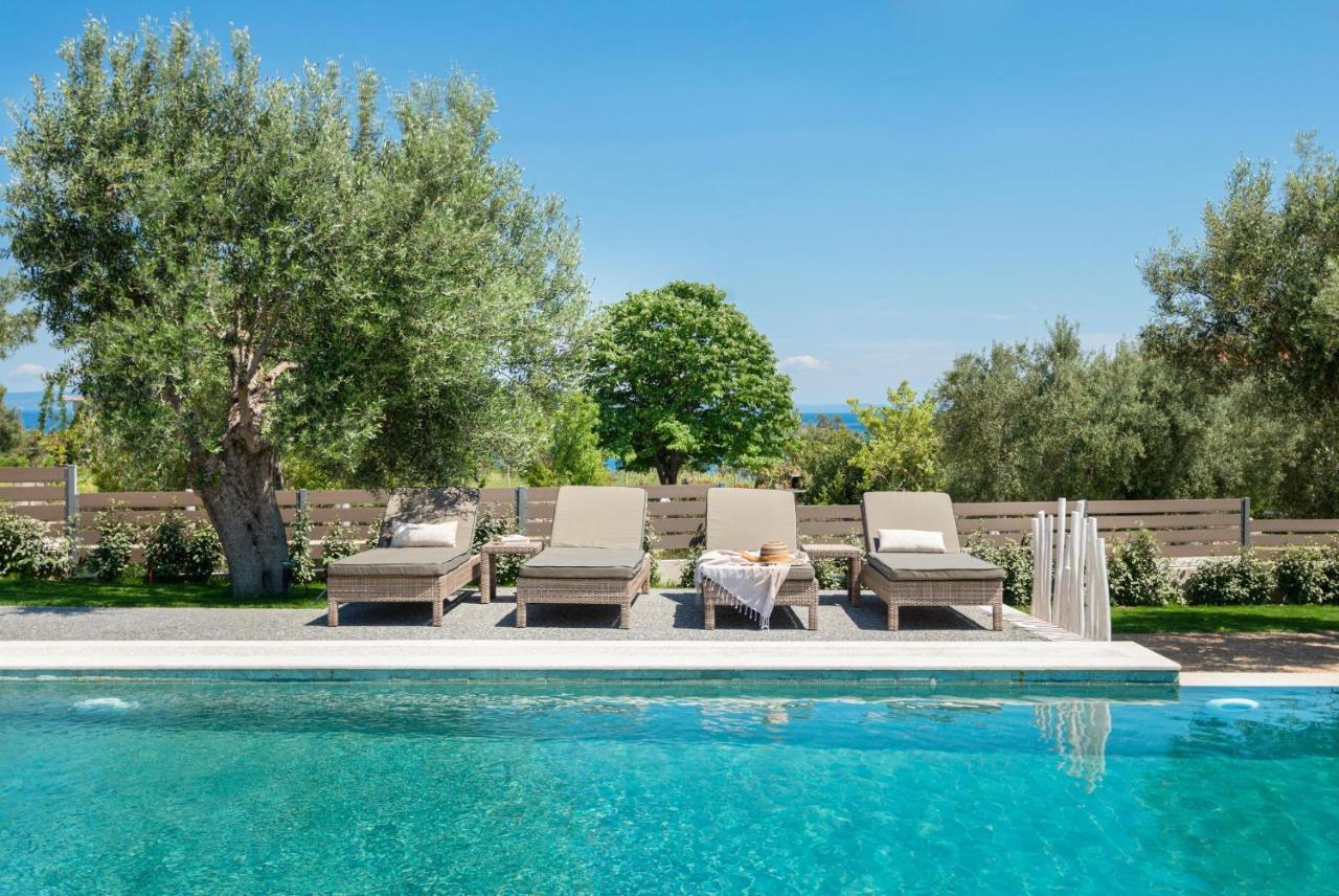 "Four Olives" Luxury Rooms, Afitos #Feelslikehome Afytos Exterior foto