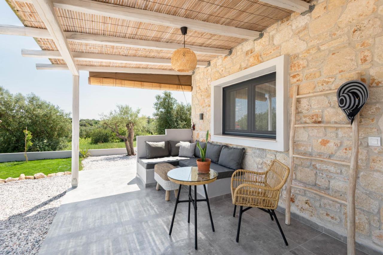 "Four Olives" Luxury Rooms, Afitos #Feelslikehome Afytos Exterior foto