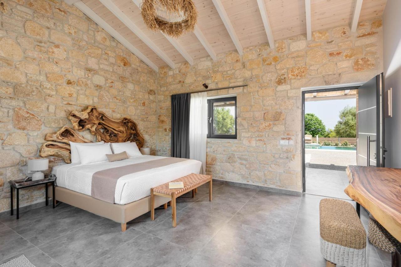 "Four Olives" Luxury Rooms, Afitos #Feelslikehome Afytos Exterior foto