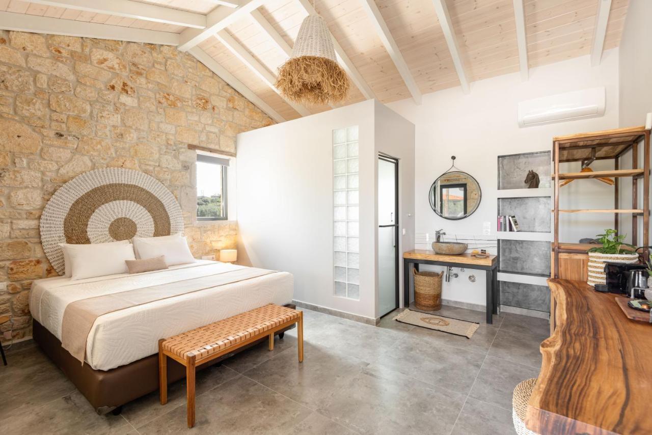 "Four Olives" Luxury Rooms, Afitos #Feelslikehome Afytos Exterior foto