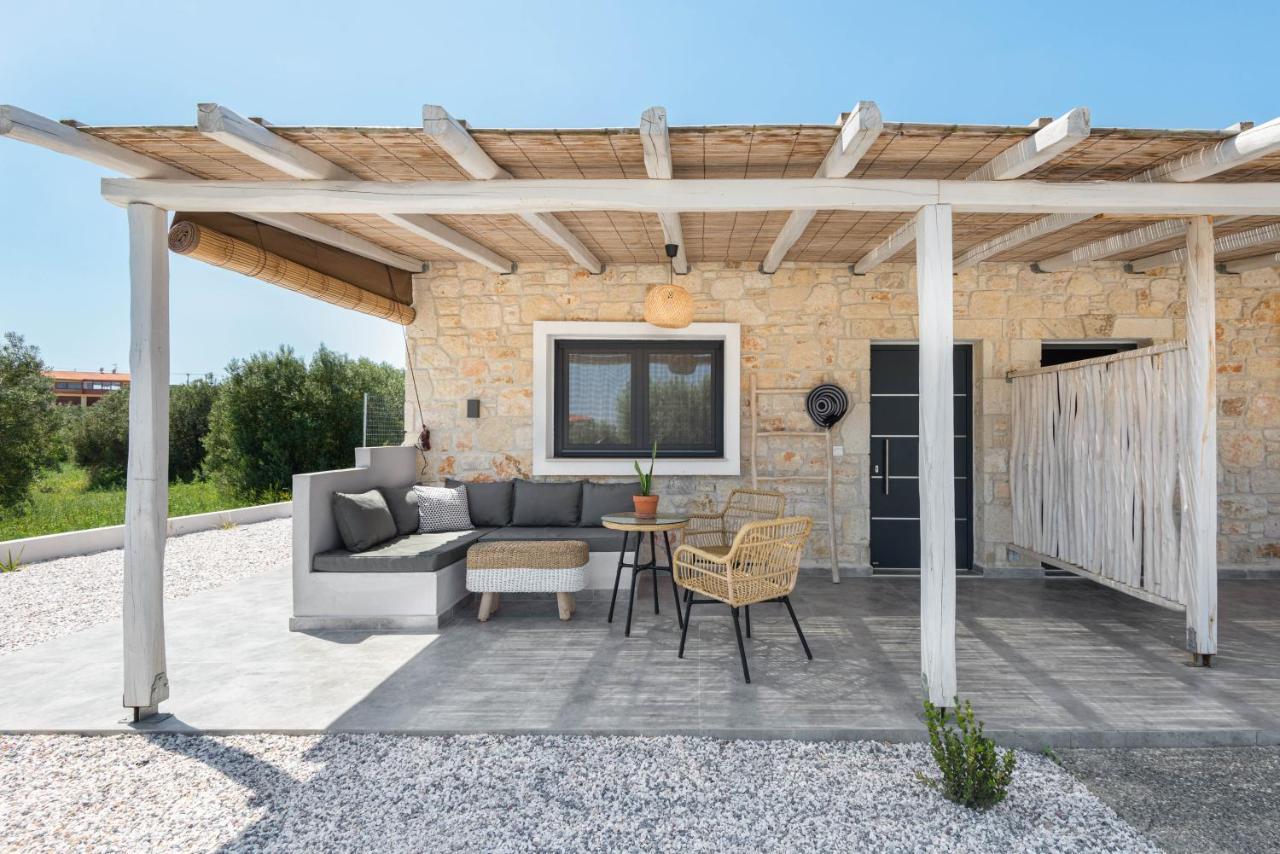"Four Olives" Luxury Rooms, Afitos #Feelslikehome Afytos Exterior foto