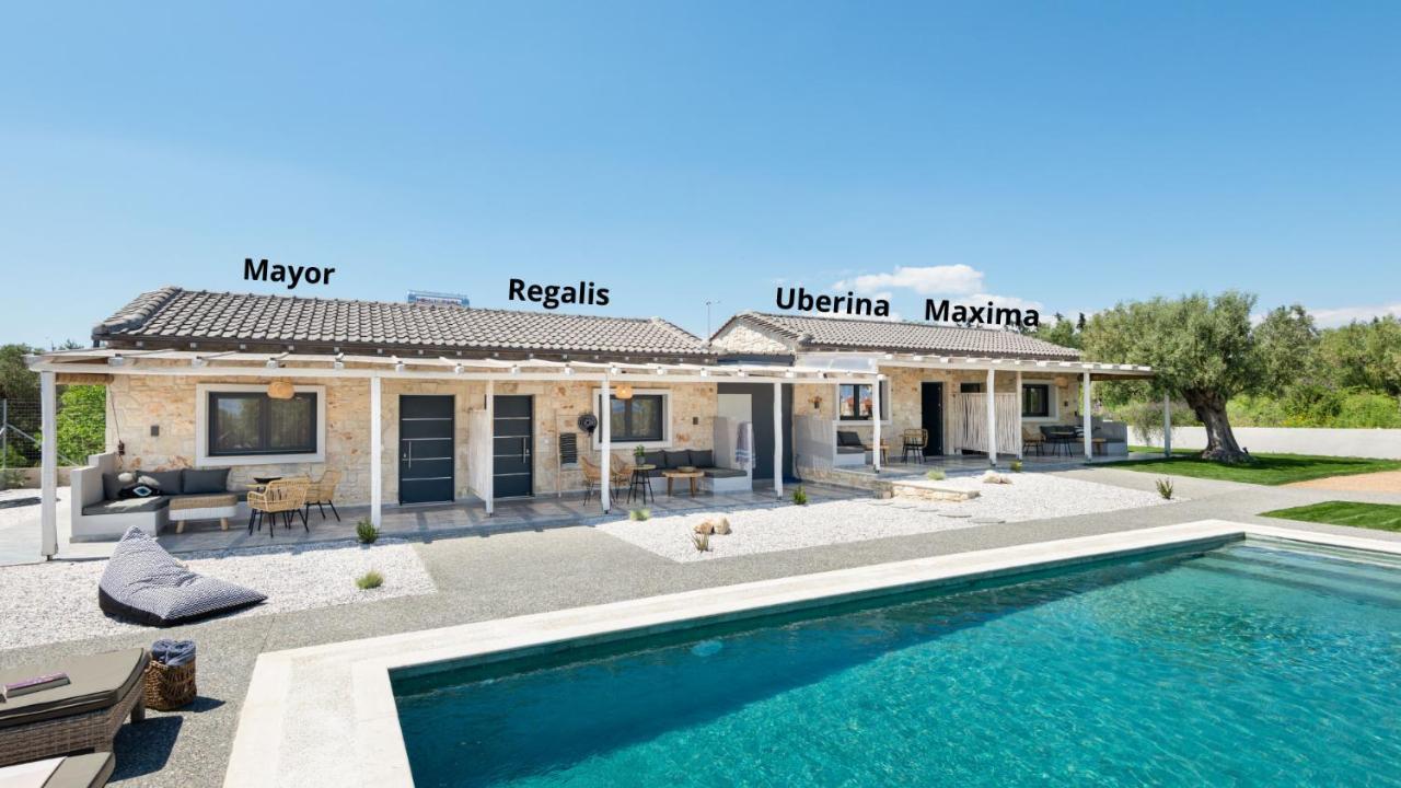 "Four Olives" Luxury Rooms, Afitos #Feelslikehome Afytos Exterior foto